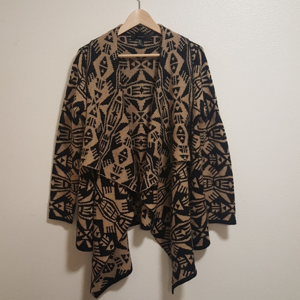 Patterned Flowy Cozy Cardigan